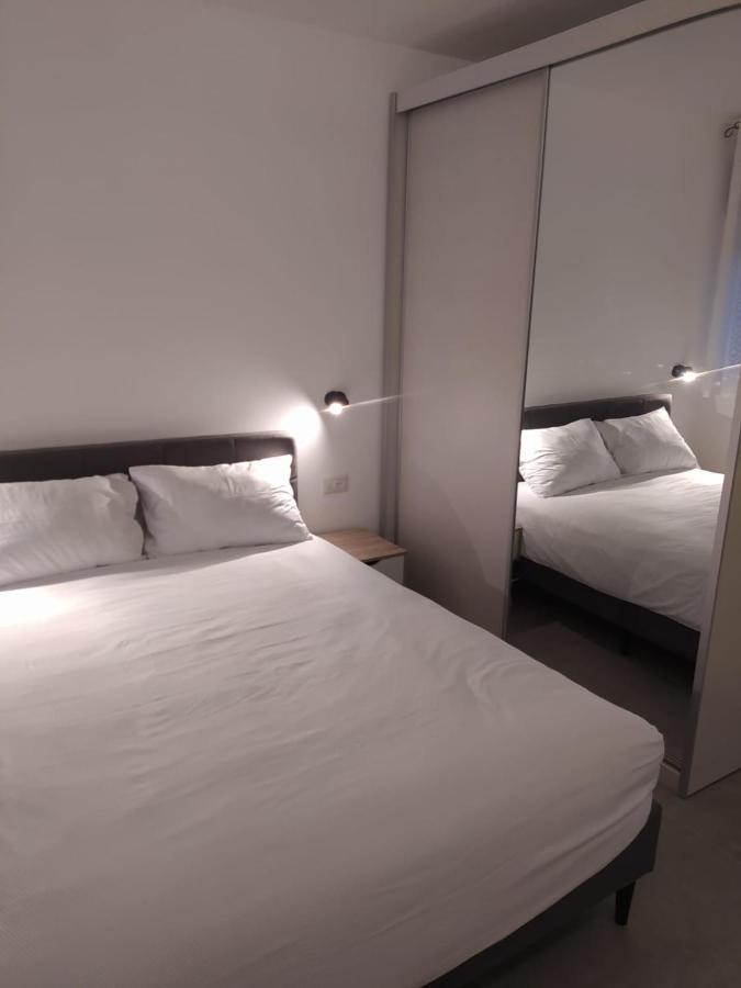Eilat Vacation Studio Apartment Bagian luar foto