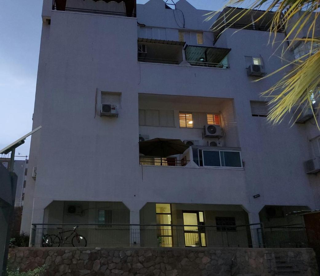 Eilat Vacation Studio Apartment Bagian luar foto